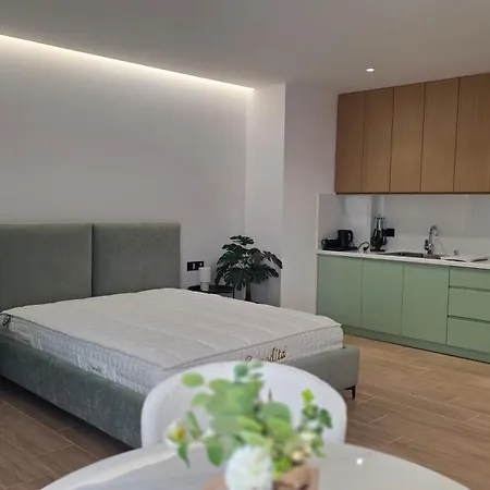Apartment M Center - Sarande