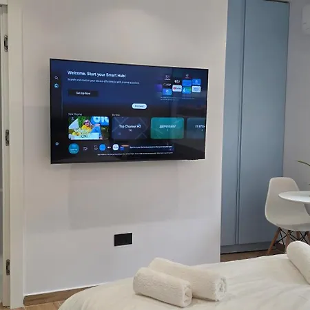 M Center - * Sarandë